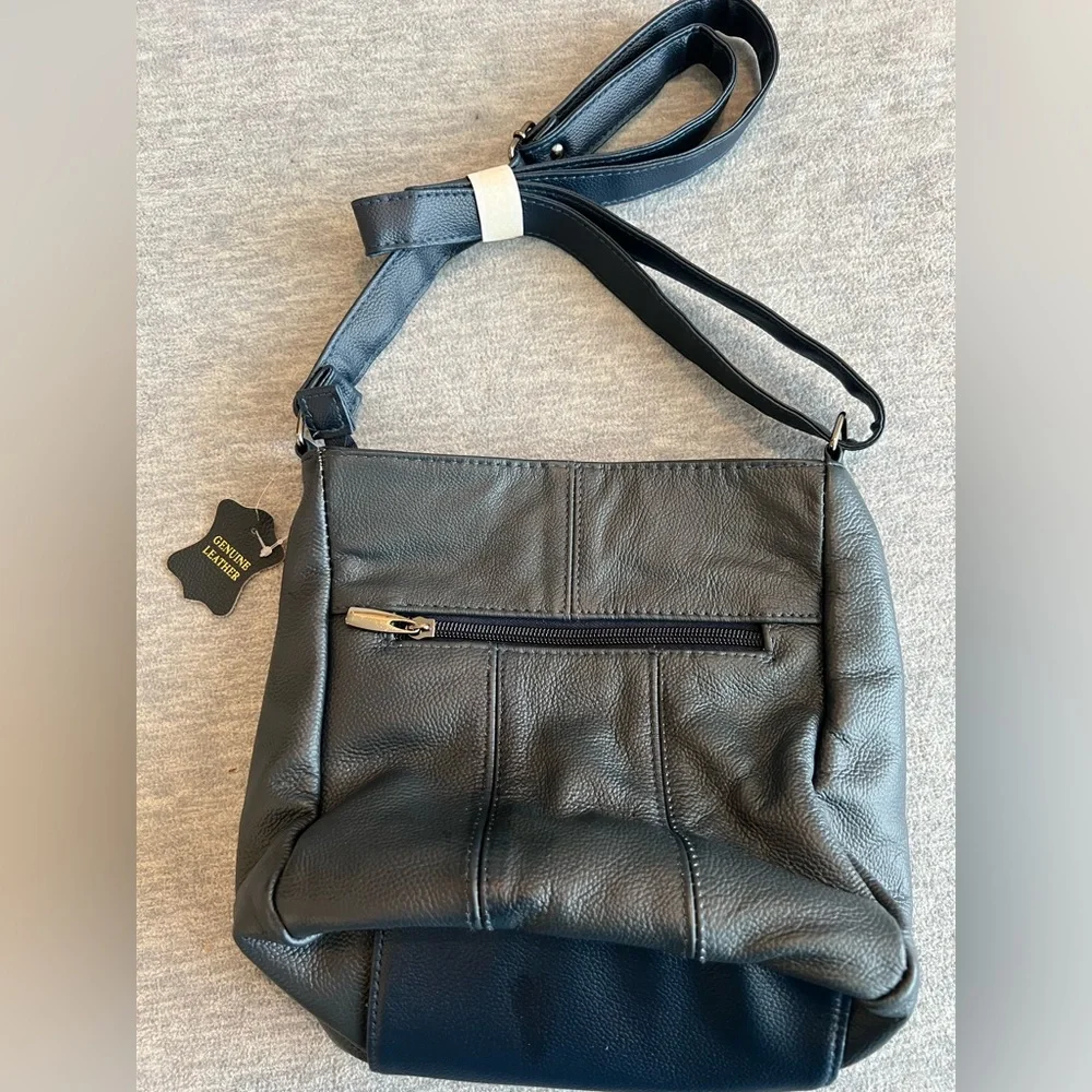 Navy Blue Leather Crossbody‎ Bag Adjustable Strap Classic Business Casual New